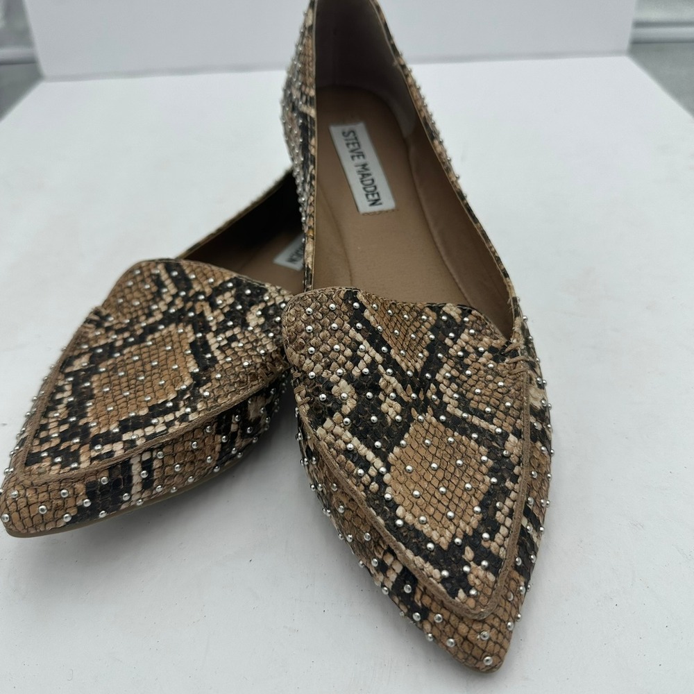 Steve Madden Feather-S Snakeskin Studded Pointed Toe Loafers Size 7.5M Brown